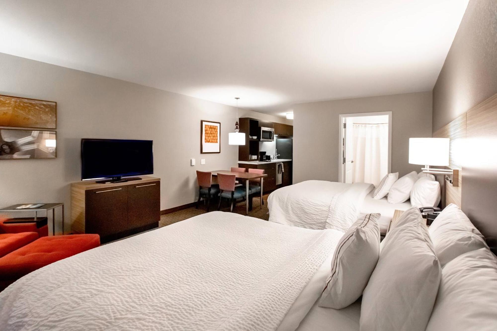 Towneplace Suites By Marriott Louisville Airport Екстериор снимка